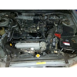nissan primera berlina (p11) del año 1999