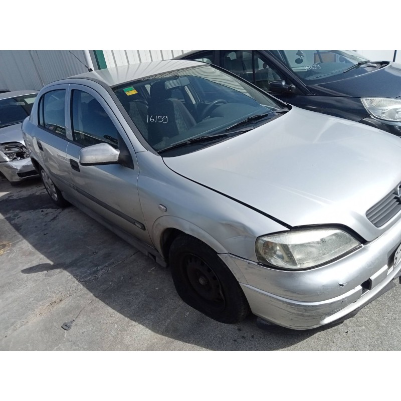 opel astra g berlina del año 1999