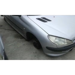 peugeot 206 berlina del año 2000