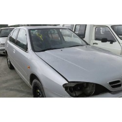 nissan primera berlina (p11) del año 2001