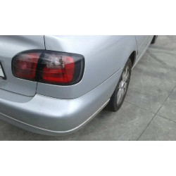 nissan primera berlina (p11) del año 2001