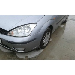 ford focus berlina (cak) del año 2002