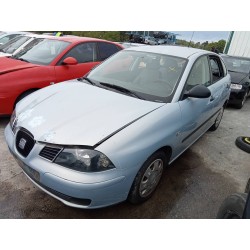 seat ibiza (6l1) del año 2003