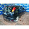 ford focus berlina (cak) del año 2001