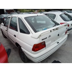 ford escort berlina/turnier del año 2022