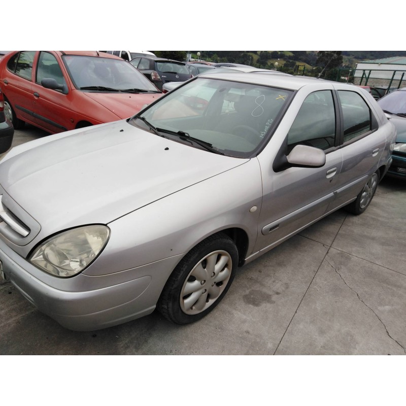 citroen xsara berlina del año 2001