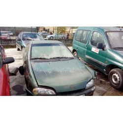 opel tigra del año 2000