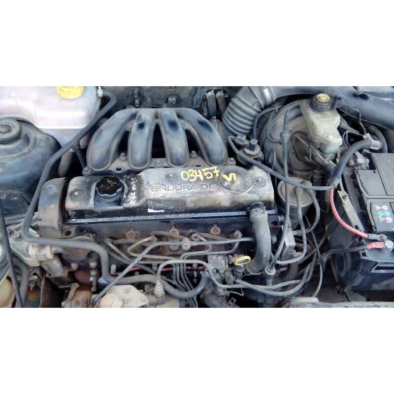 ford fiesta berlina del año 1998