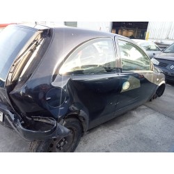 opel corsa c del año 2004