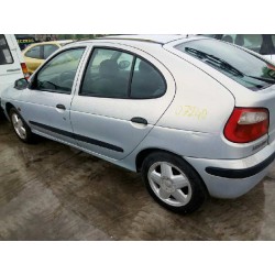renault megane i fase 2 berlina (ba0) del año 1999