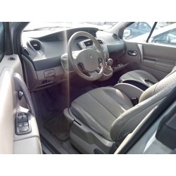 renault scenic ii del año 2003