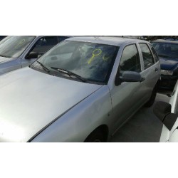 seat ibiza (6k1) del año 2001