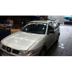 seat ibiza (6k1) del año 2001
