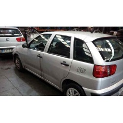 seat ibiza (6k1) del año 2001