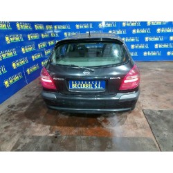 nissan almera (n16/e) del año 2001