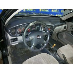 nissan almera (n16/e) del año 2001