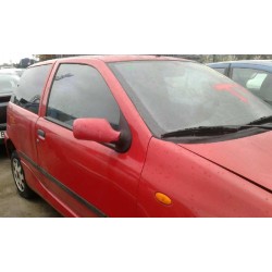 fiat punto berlina (176) del año 1999