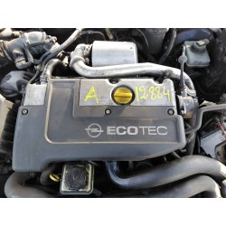 opel vectra b berlina del año 2000