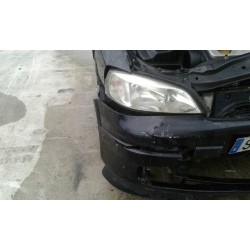 opel astra g berlina del año 2000