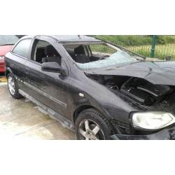 opel astra g berlina del año 2000
