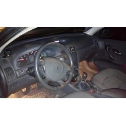 renault laguna ii (bg0) del año 2004