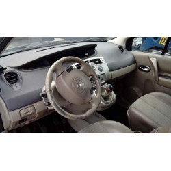 renault scenic ii del año 2004