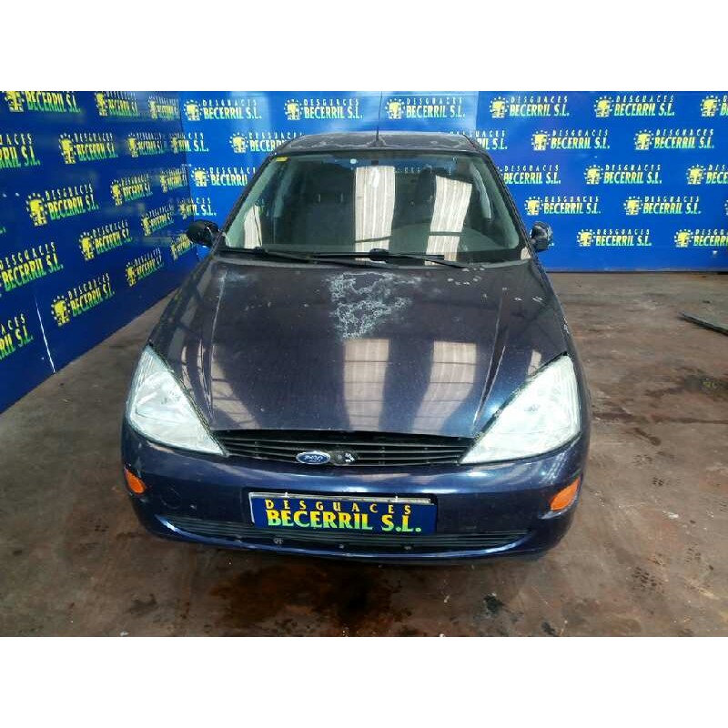 ford focus berlina (cak) del año 2000
