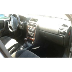 opel astra g berlina del año 2002