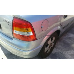 opel astra g berlina del año 2002