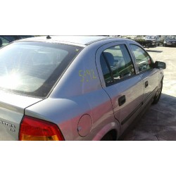 opel astra g berlina del año 2002