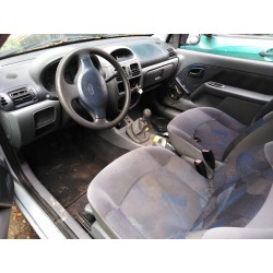 renault clio ii fase i (b/cbo) del año 2000