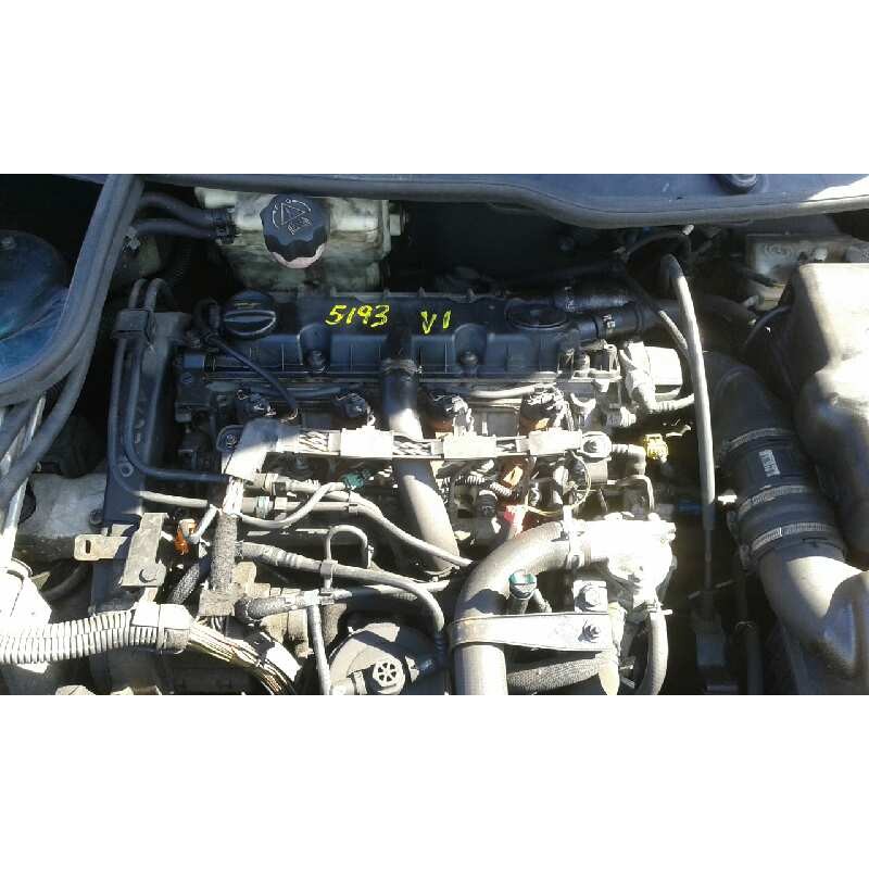 peugeot 206 berlina del año 2000