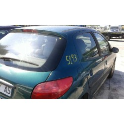 peugeot 206 berlina del año 2000