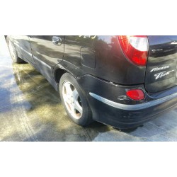 nissan almera tino (v10m) del año 2002