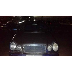mercedes clase e (w210) berlina del año 1998