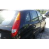 nissan almera tino (v10m) del año 2002