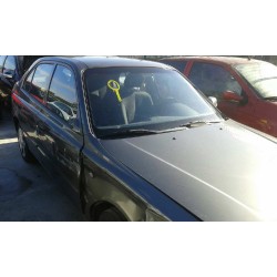 hyundai accent (x3) del año 2001