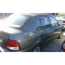 hyundai accent (x3) del año 2001