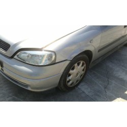 opel astra g berlina del año 2001