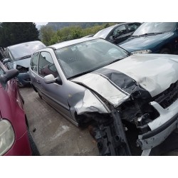 volkswagen polo berlina (6n2) del año 2000