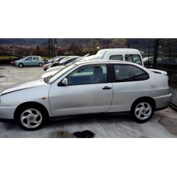 seat cordoba berlina (6k2) del año 1996