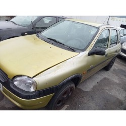 opel corsa b del año 2000