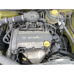 opel corsa b del año 2000