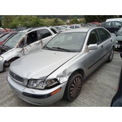 volvo s40 berlina del año 2003