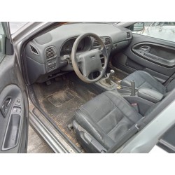 volvo s40 berlina del año 2003