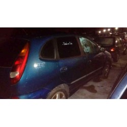 nissan almera tino (v10m) del año 2000