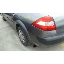 renault megane ii classic berlina del año 2004