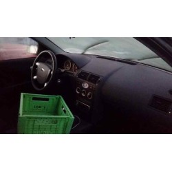ford mondeo berlina (ge) del año 2001