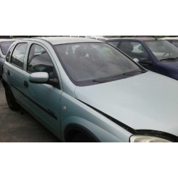 opel corsa c del año 2001