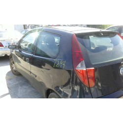 fiat punto berlina (188) del año 2005